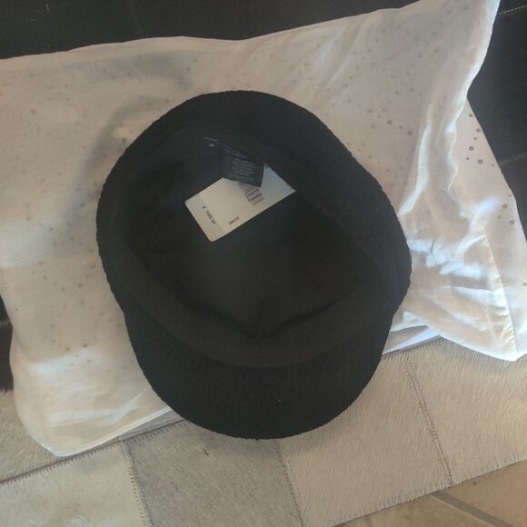 CHANEL Tweed Cap size M (57) New - Picture 5 of 5